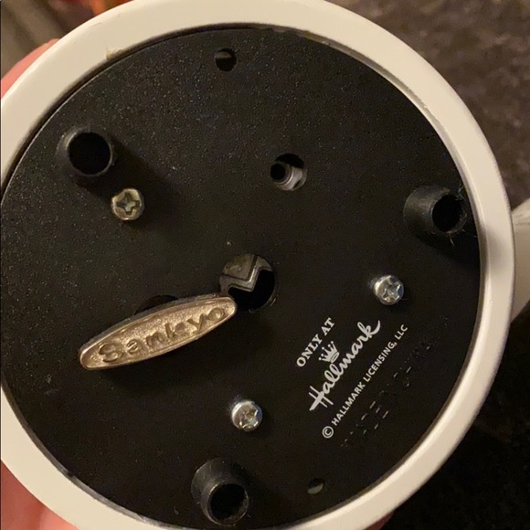 Musical Snow Globe 🎶 - Picture 7 of 10